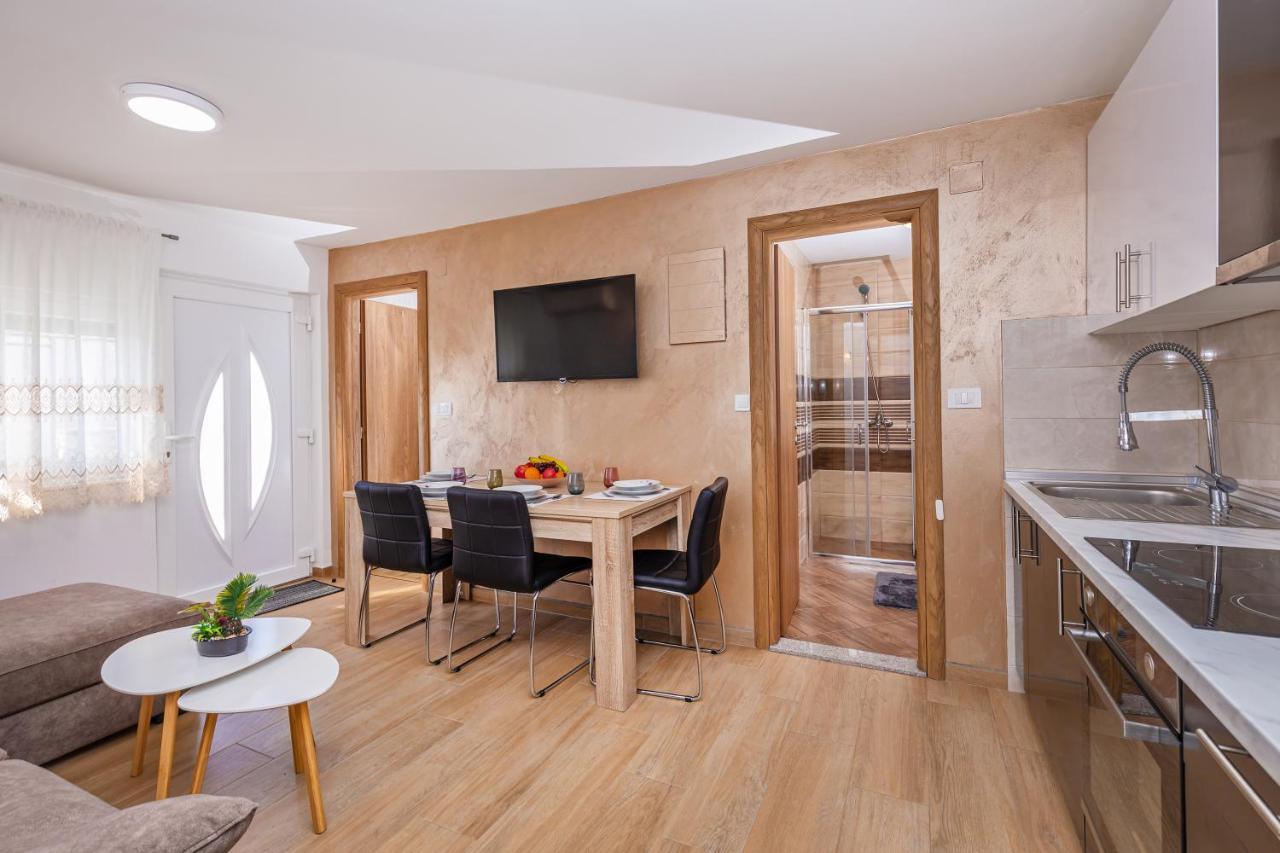 Apartments Sweet And Cozy Cavtat Exterior photo